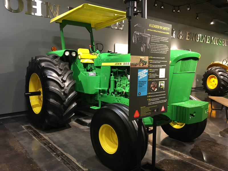 Illustration for article titled John Deere Tractor Museum Photodump